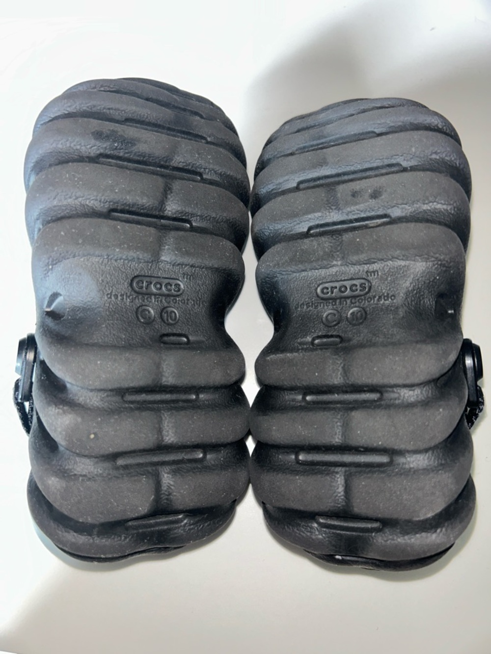 CROCS Kids Black Echo Clogs Shoes - Size 10 - Picture 8 of 9